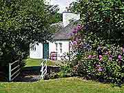 Photograph of Eallabus Cottage.