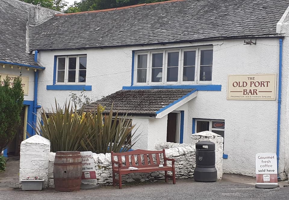 port askaig hotel old port bar port-askaig-hotel-old-port-bar