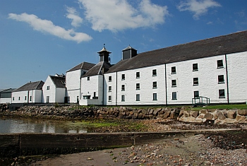 laphroaig-distillery 