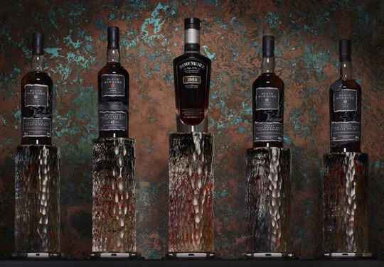 Black Bowmore image